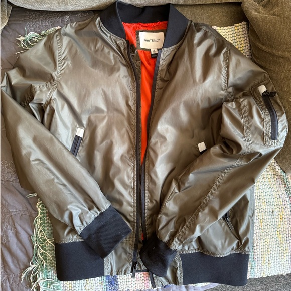White Tag Other - Olive Green Bomber Jacket small